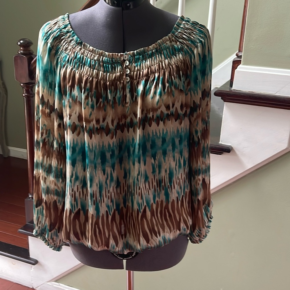 Signature by Larry Levine Long Sleeve Blouse